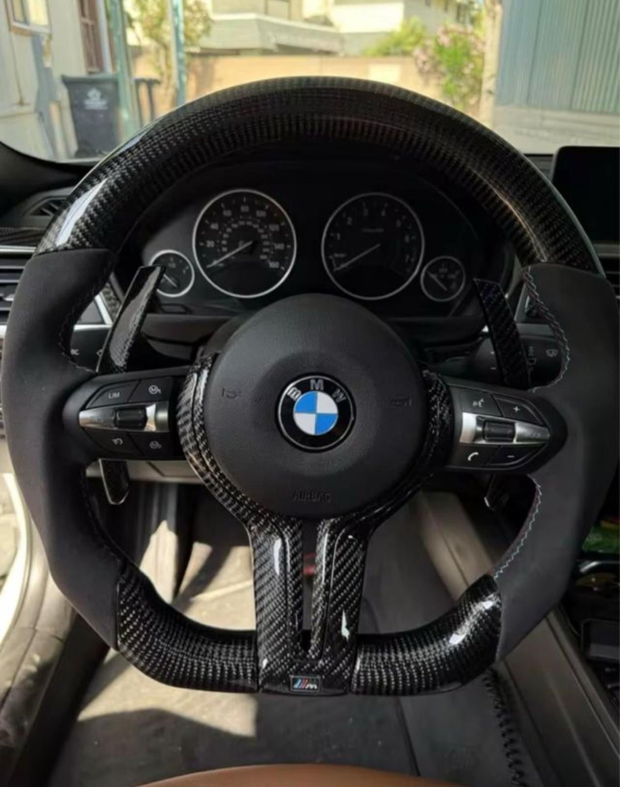 Volante bmw serie F Carbono
