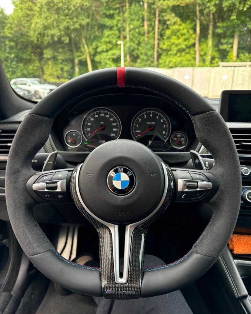 Volante bmw serie F vibración